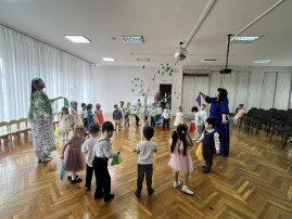 Утренники посвященные Международному женскому дню 8 Марта Утренники посвященные Международному женскому дню 8 Марта.